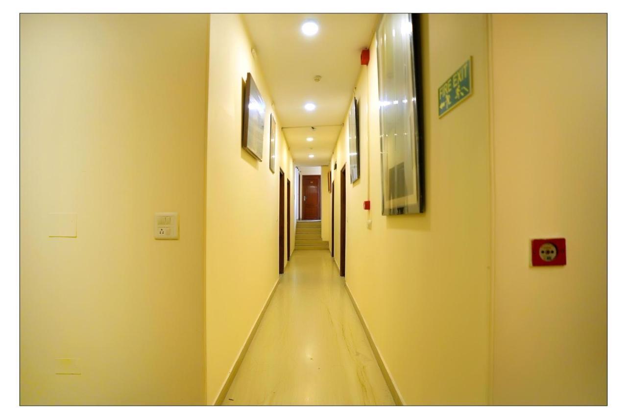 Hotel Oscar - Hauz Khas Új-Delhi Kültér fotó