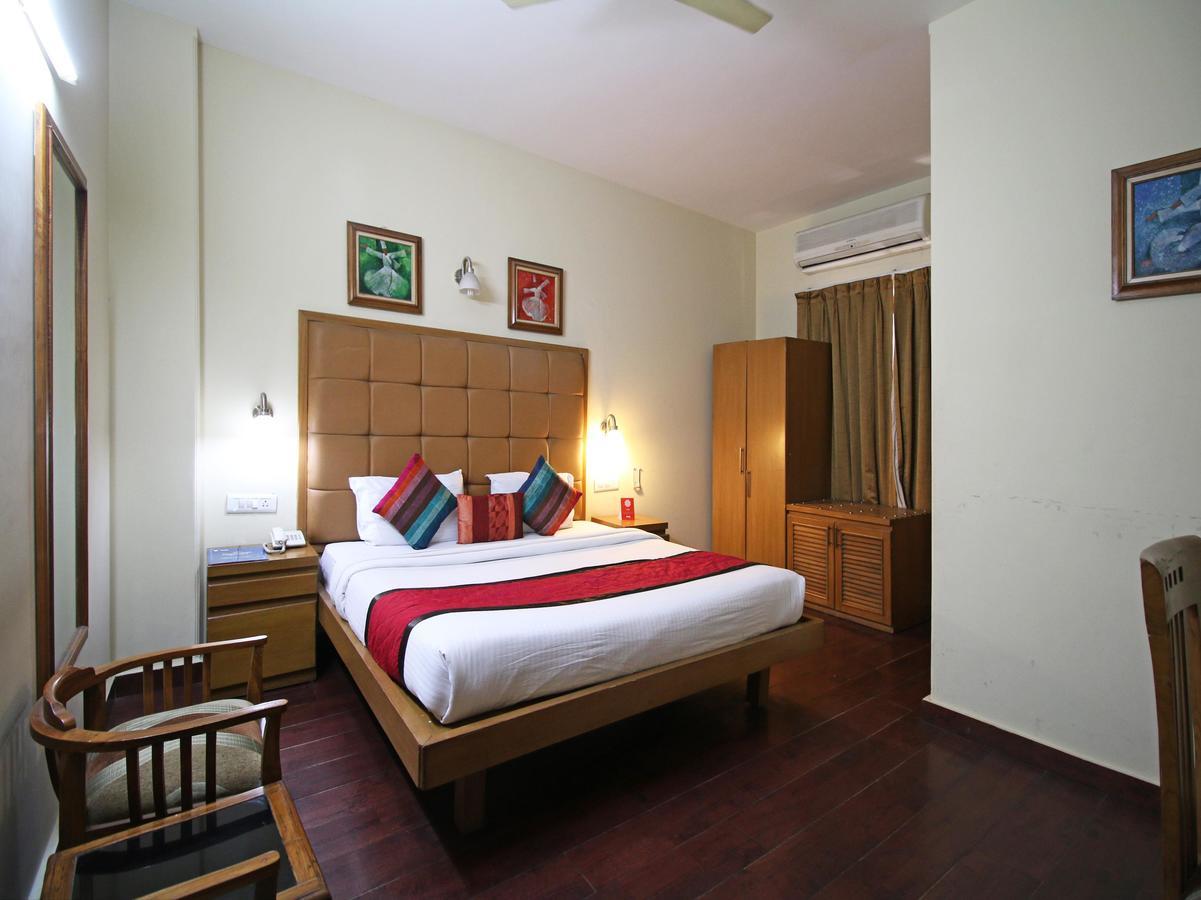 Hotel Oscar - Hauz Khas Új-Delhi Kültér fotó