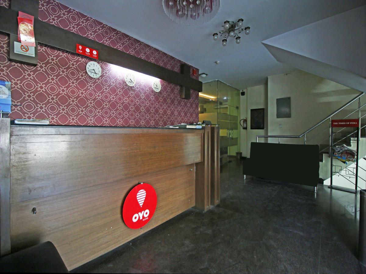 Hotel Oscar - Hauz Khas Új-Delhi Kültér fotó
