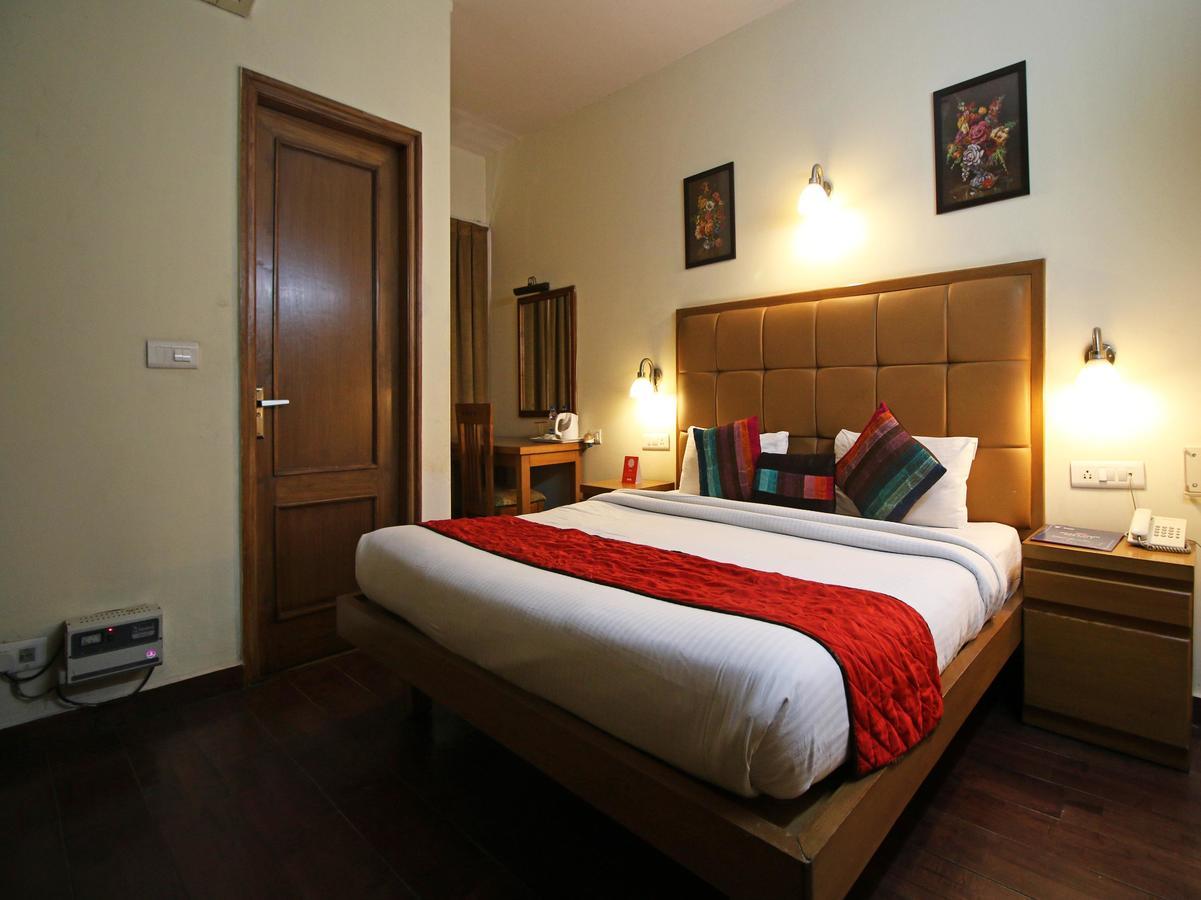 Hotel Oscar - Hauz Khas Új-Delhi Kültér fotó